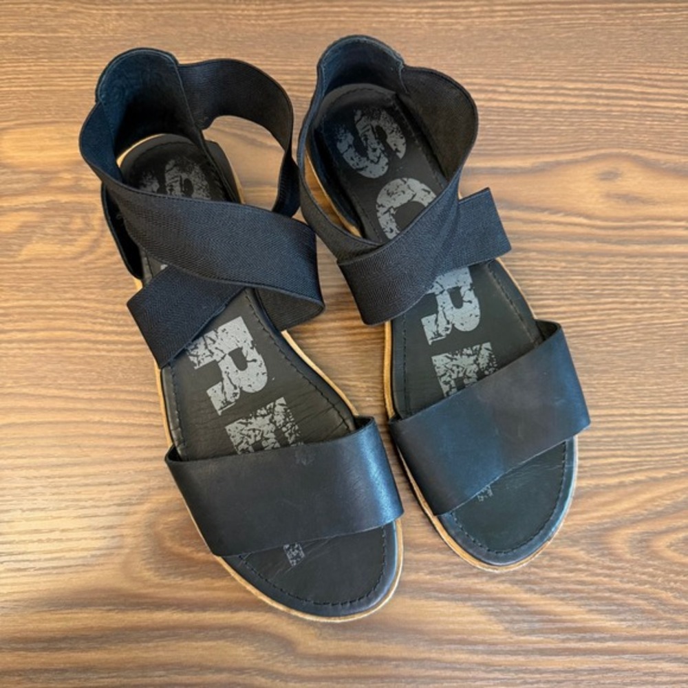 Sorel Black Leather Ankle Strap Sandals Comfort Casual‎ Size 10